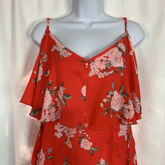 3/$20 FAVLUX M Floral Dress - Picture 2 of 7